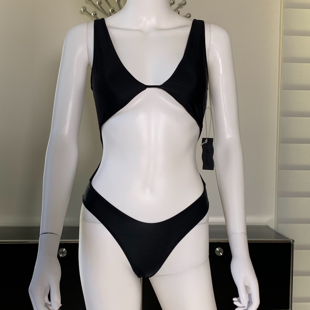NEW BLACK  BIKINI